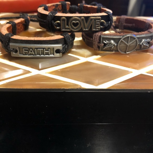 Bundle of 3 Boho style leather Bracelets - Picture 1 of 5
